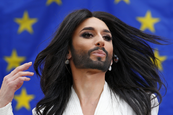 Hihetetlen átalakuláson esett át Conchita Wurst 