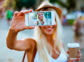 Korunk betegsége – A selfie negatív hatásai Korunk betegsége – A selfie negatív hatásai