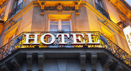 A legtöbb hotel nem a vendégeket, hanem a konkurenciát másolja – miért veszélyes ez?